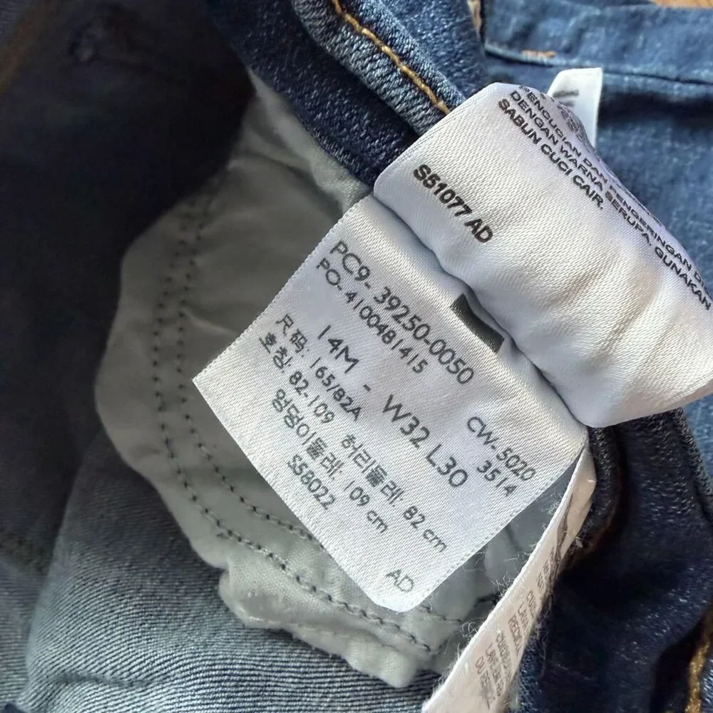 Levi-s Men's Blue and Navy Jeans